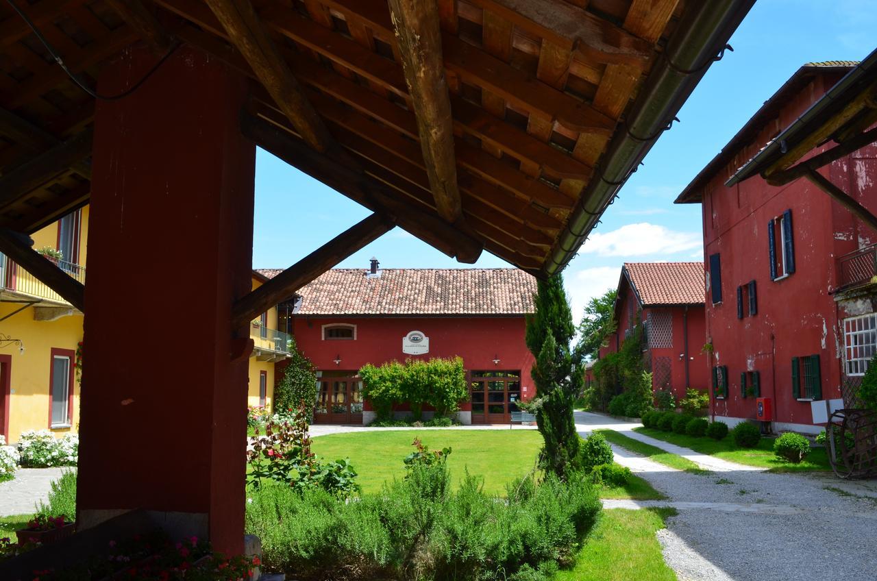 Mediglia Agriturismo Cascina Maiocca מראה חיצוני תמונה